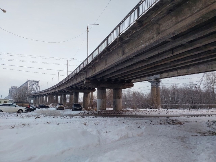 Ремонт провала на Северодвинском мосту в Архангельске начнётся 2 января
