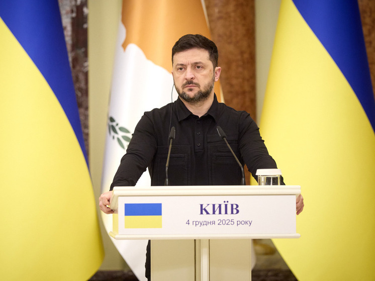 Политолог Дудчак: значительная часть ВСУ может действовать, не считаясь с Зеленским