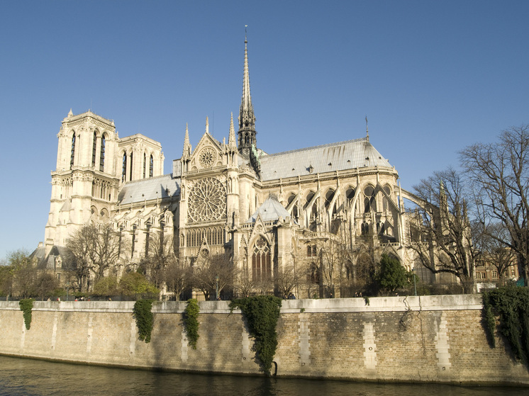 Le Figaro: помощь Украине может ухудшить долговые проблемы Франции