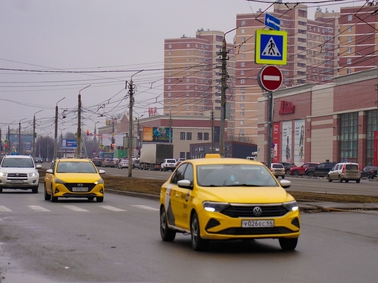Цены на такси в Туле перед новогодними праздниками перевалили за 1000 рублей