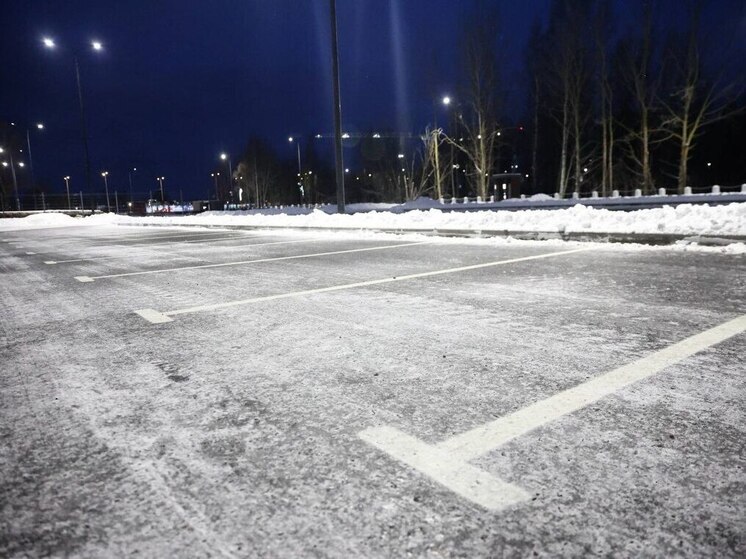 Рядом с «Островом фортов» в Кронштадте заработала новая автостоянка на 198 мест