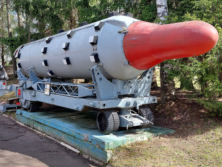 35 лет назад, 1 декабря 1991 года, стартовала первая ракета-носитель «Зыбь», созданная на базе баллистических ракет Р-27 для подводных лодок