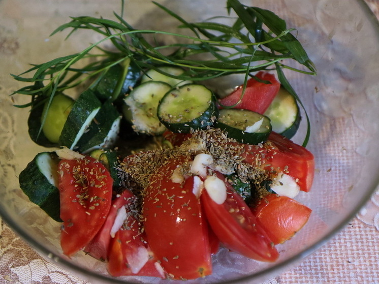 Nutrients: удовлетворенность жизнью повышают регулярный завтрак, овощи и фрукты