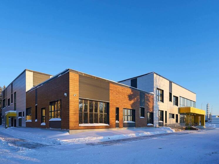 В югорской деревне открылся новый культурно‑спортивный комплекс