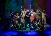 Если бы Энди Уорхол был жив, он бы обязательно поставил в один ряд с Лениным, Микки-Маусом и Мэрилин Монро основателя «яблочной» компании