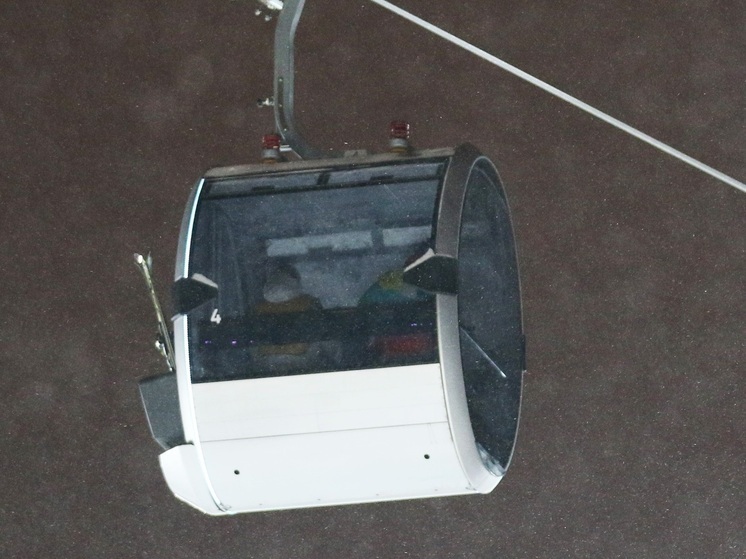 12 человек пострадали из-за аварии на канатной дороге в Италии