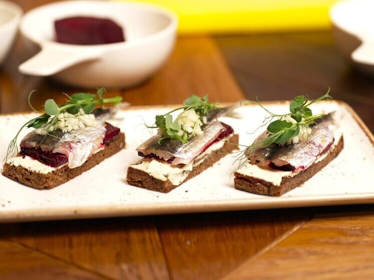 Югорский шеф‑повар на Новый год предложил отправиться в кулинарный мир Югры