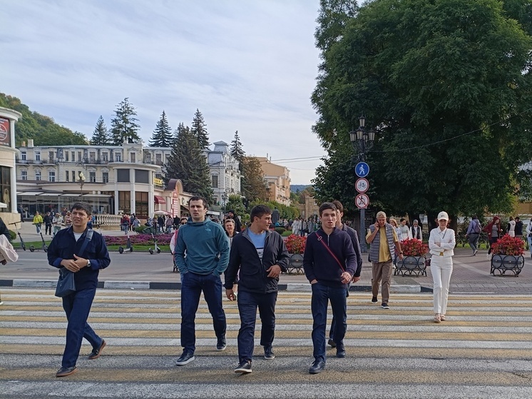 Более половины опрошенных жителей СКФО планируют сменить работу в 2026 году