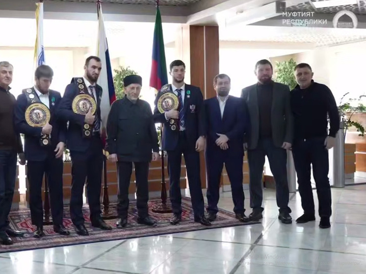 Муфтий Дагестана встретился с чемпионами мира по боксу из республики