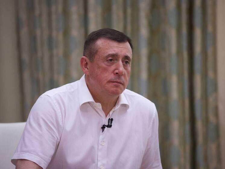 Губернатор Валерий Лимаренко поздравил жителей Сахалинской области с наступающими праздниками