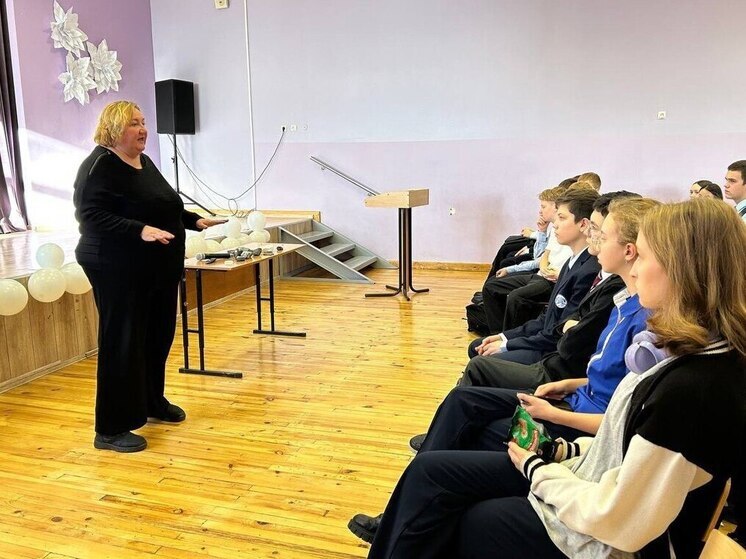 Школьников Приангарья знакомят с наукой в рамках цикла просветительских встреч