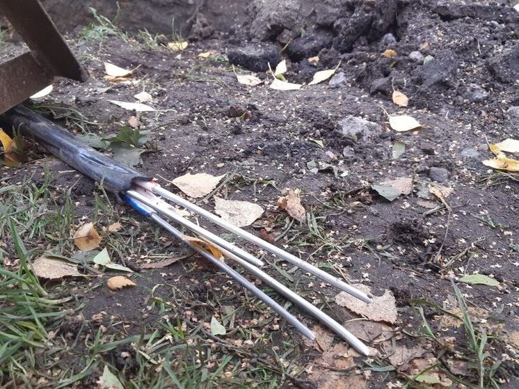 Воры кабеля в Оленегорске избежали тюрьмы, заплатив штраф и возместив ущерб