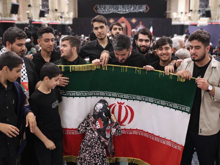 Протесты в Иране переросли в беспорядки и столкновения с полицией