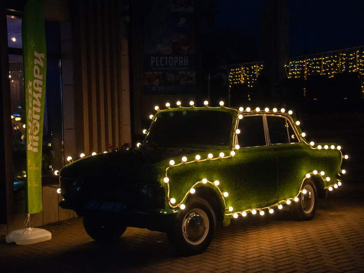 За украшение автомобилей гирляндами могут лишить прав на 1 год