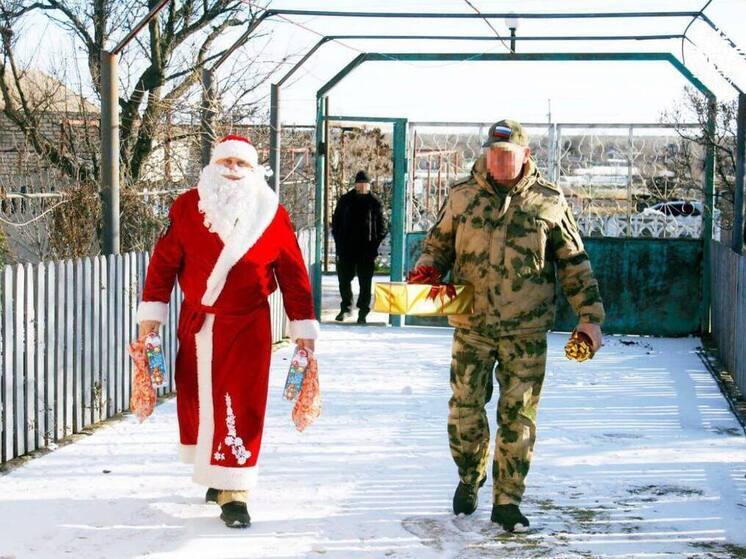 Херсонские росгвардейцы приняли участие в акции «Елка желаний»