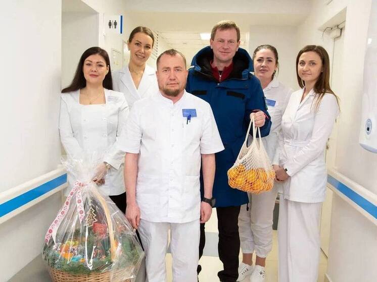 Антон Колодин поздравил новоуренгойцев, дежурящих в новогоднюю ночь