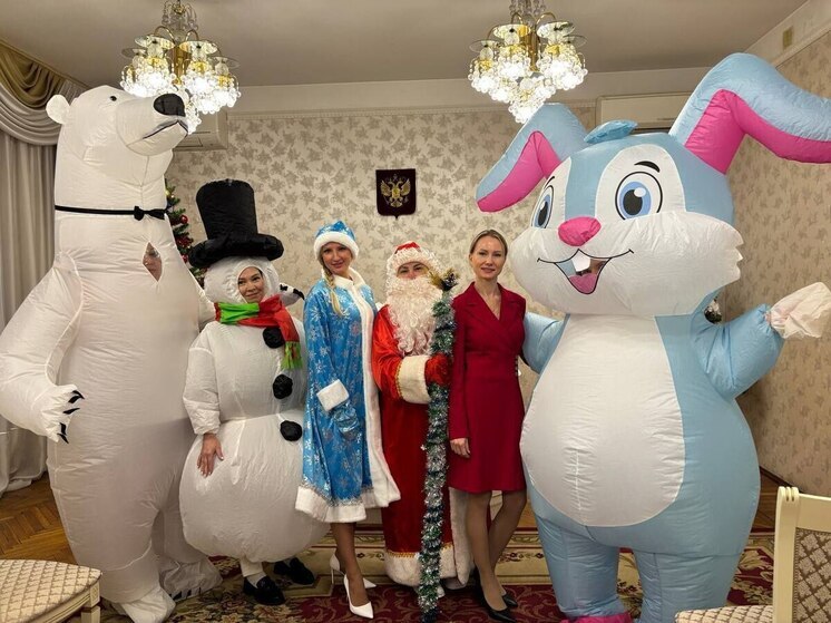 Отделения ЗАГС Ленобласти впервые открыли свои двери для молодоженов 31 декабря