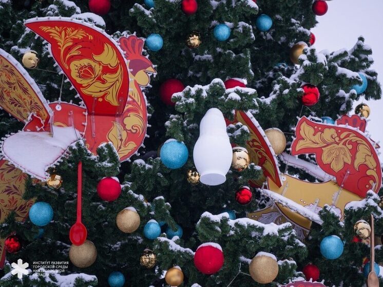 Новогодние ели Арзамаса и Семёнова победили в региональном конкурсе