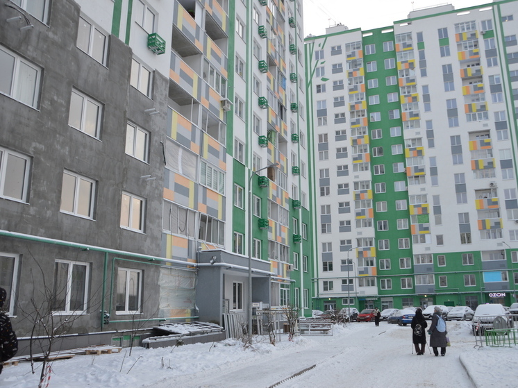 Тверитяне из дома № 16 на Оснабрюкской начали возвращаться в квартиры