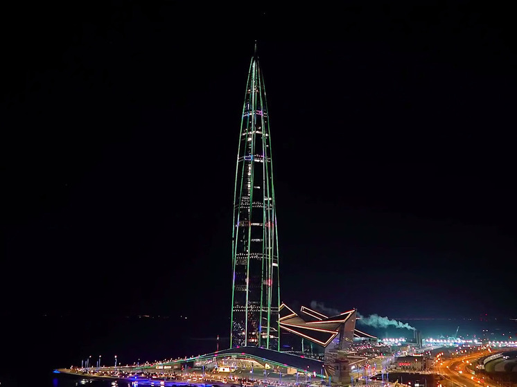 Лахта Центр устроит световое шоу для петербуржцев в новогоднюю ночь