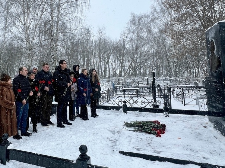 В годовщину смерти «красного губернатора» под Тулой прошли памятные мероприятия