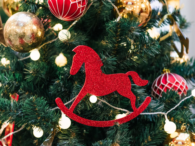 Германия — Красная Огненная Лошадь: ритм, сила и символика 2026 года