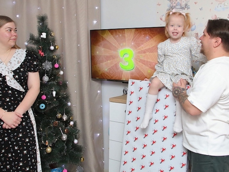 Четырёхлетняя северодвинка получила велосипед к Новому году