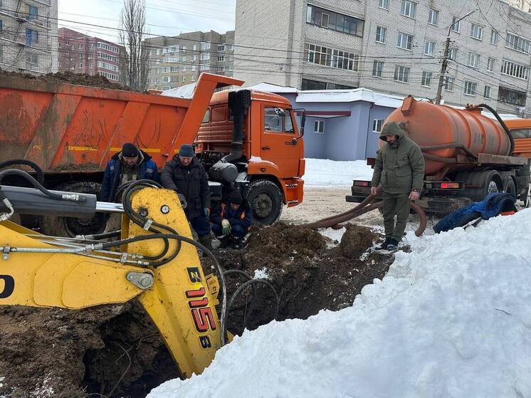 В  Курске из-за коммунальной аварии ряд жилых домов 31 декабря остался без воды