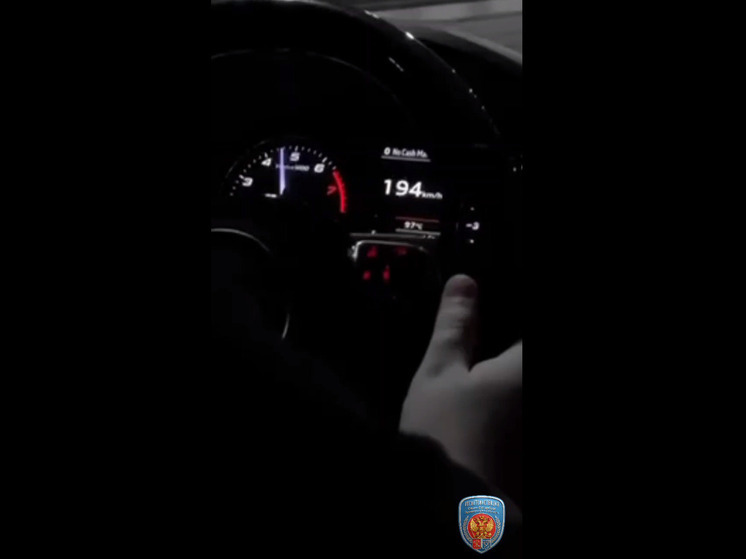 Петербургских гонщиков на Audi и BMW оставили без машин перед Новым годом