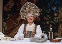 День рождения 31 декабря - это чудо или наказание, когда твой главный день приходится делить с новогодними торжествами? Для артистов так вопрос не стоит - работают всегда