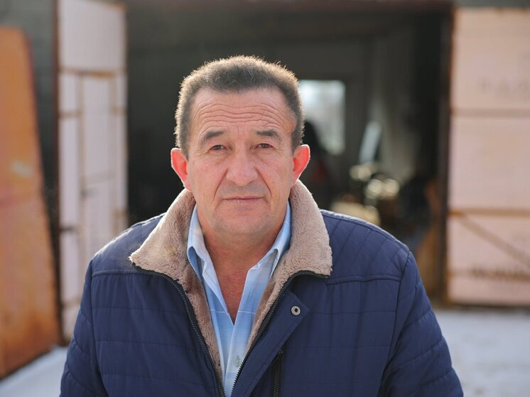 Новый год для семьи Ефремовых – настоящий праздник волшебства, когда все вместе собираются за столом, отдыхают и делятся теплом. У Ефремовых – 20 детей, каждый из которых продолжает добрые семейные традиции