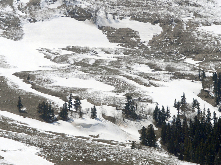 Метель парализовала Адыгею в канун Нового года