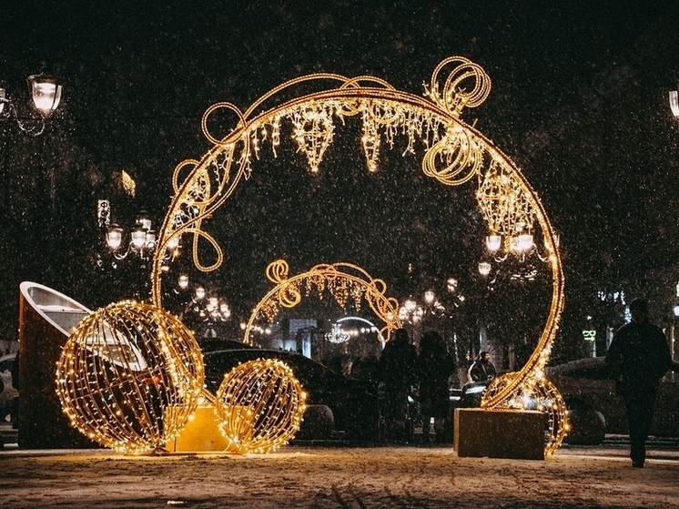 К праздникам Тверская область усилила меры безопасности и нарядиться не забыла