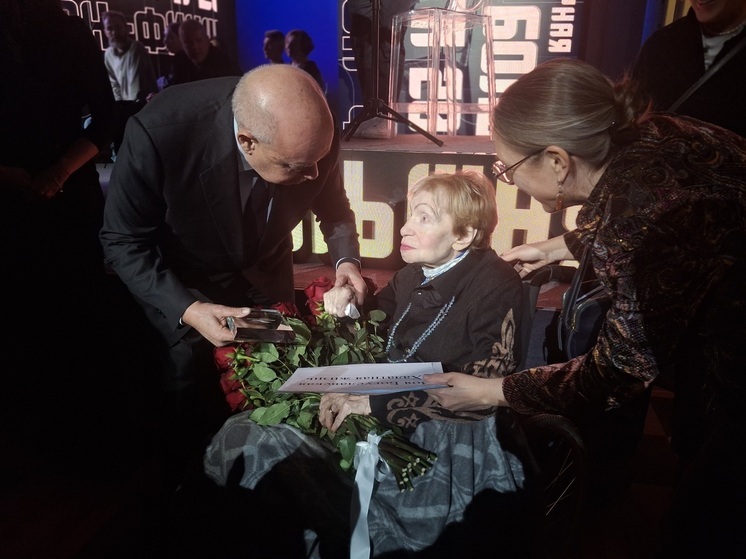 В номинации «Нон-фикшн» несколько переформатированной с недавних пор премии «Большая книга» победила книга мемуаров Зои Богуславской