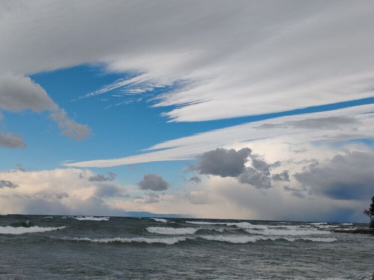В Бурятии приглашают на уникальную экскурсию к Байкалу в период ледостава