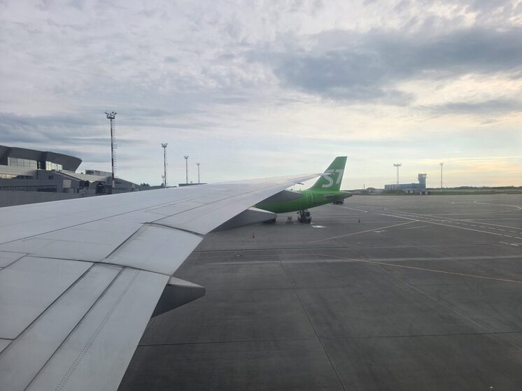 В аэропорту Сочи задержали более 30 рейсов на вылет и прилёт