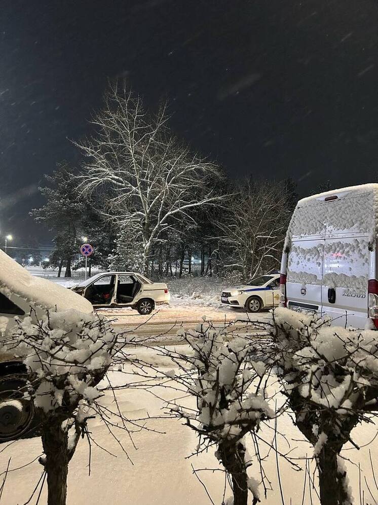 В Дзержинске сотрудники ГАИ задержали пьяного водителя в машине без дверей