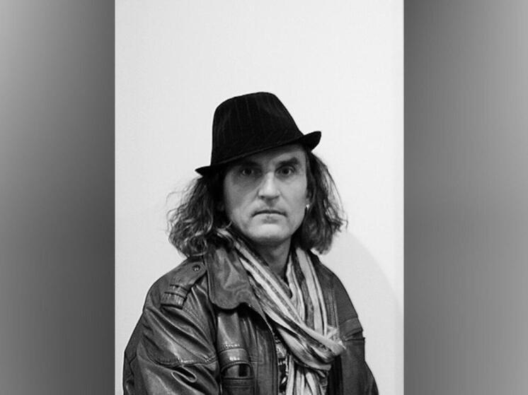 Художник Игорь Новиков отмечает 65-летие