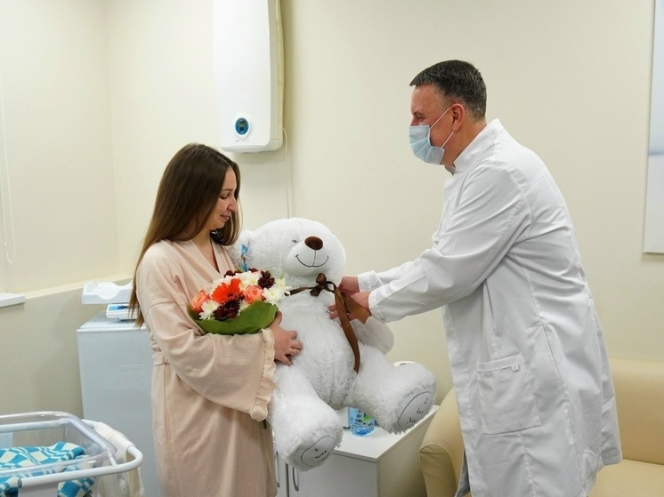 В Великом Новгороде первой в 2026 году родилась девочка Валерия