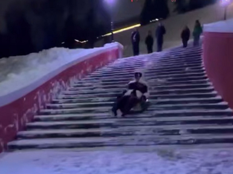 Нижегородские подростки развлекаются с риском для жизни