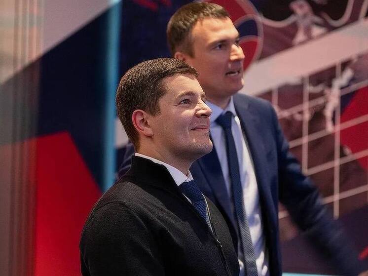 Трое детей из поселка Гыда получили подарки от главы ЯНАО