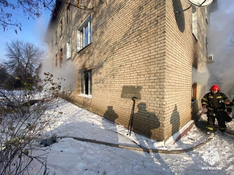 Оперативная сводка МЧС: огнеборцы за сутки справились с пятью пожарами