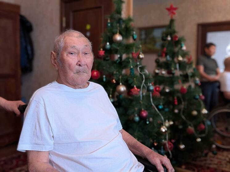 В Калмыкии отметили 100-летие элистинца