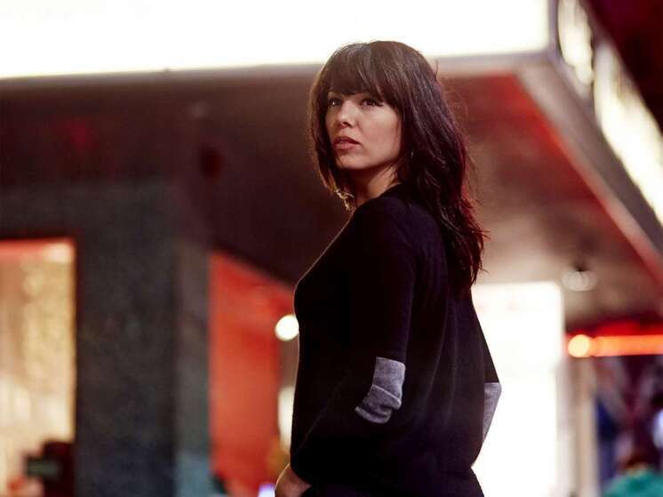 Рок-звезды присоединились к благотворительному «пению на улице» в Рождество