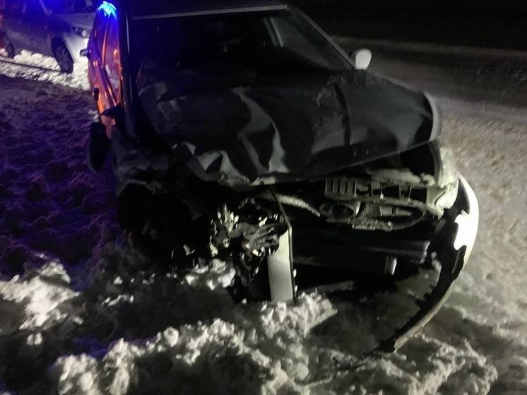 Два человека пострадали в массовом ДТП в Курганской области