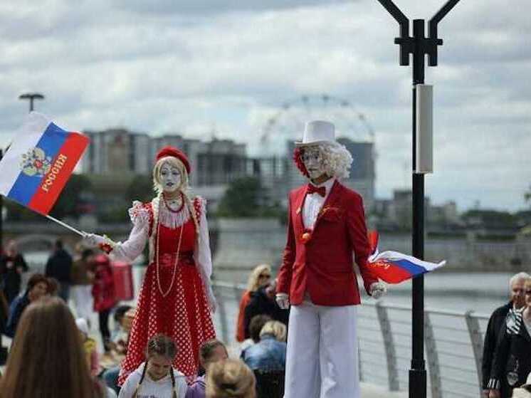 В Челябинской области подработку чаще всего предлагали в сфере искусства и развлечений