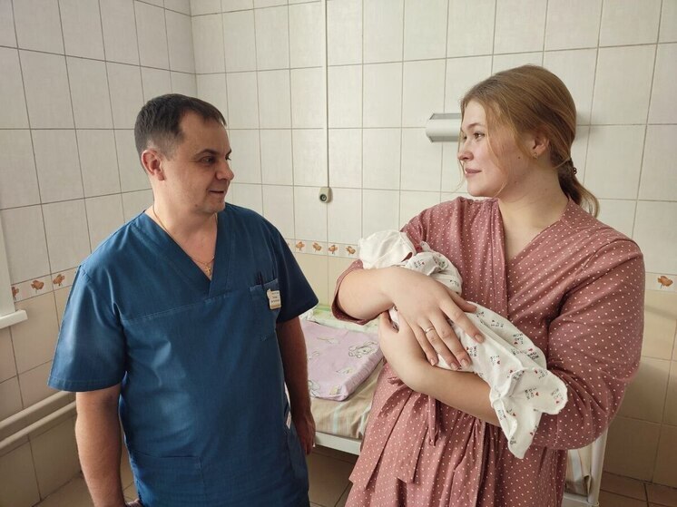 В Кузбассе в первый день 2026 года родилось 22 малыша