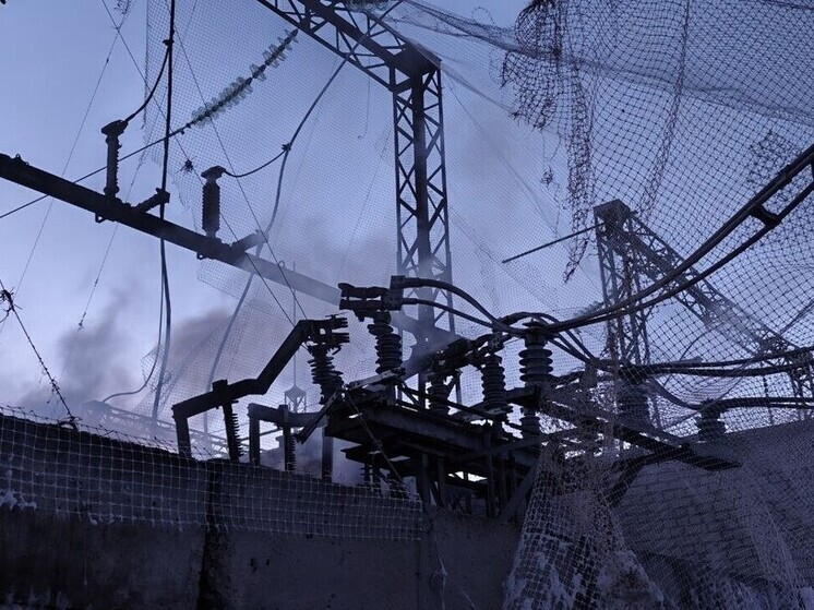 В результате ночных атак на энергообъекты ЛНР без света остались более 85 тысяч абонентов