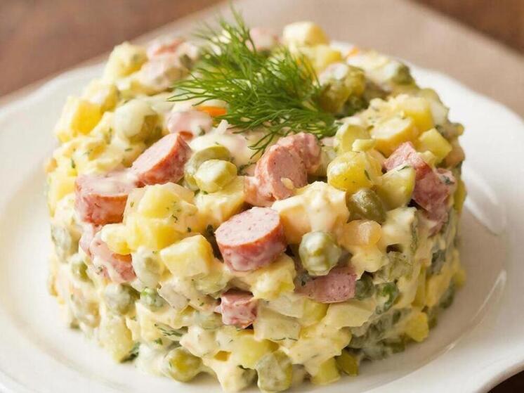 В Роспотребнадзоре напомнили курянам сроки хранения новогодних салатов