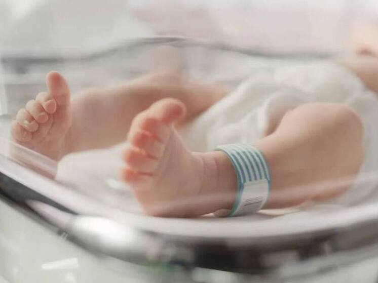 В Тазовском районе первым родившимся в 2026 году ребенком стала девочка